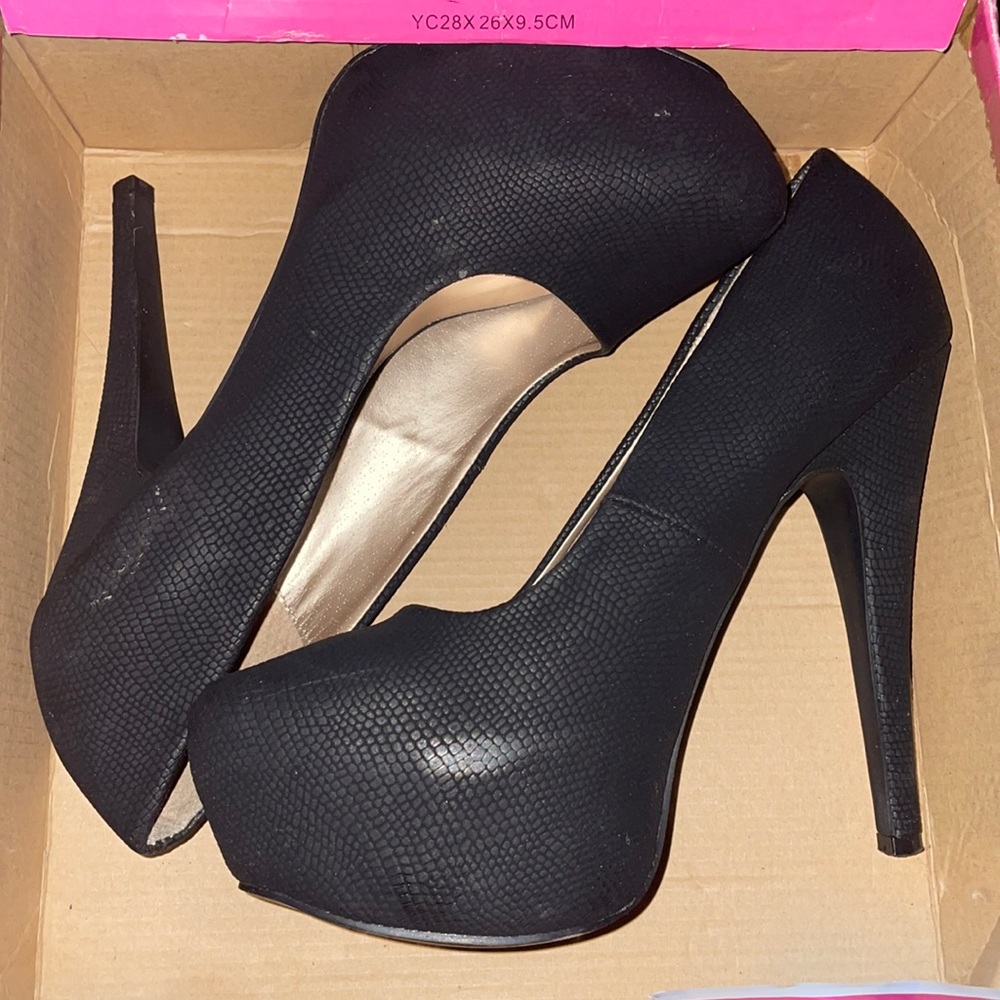 Qupid All back pumps